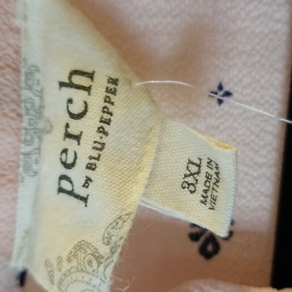 Beautiful Tunic - Picture 3 of 3